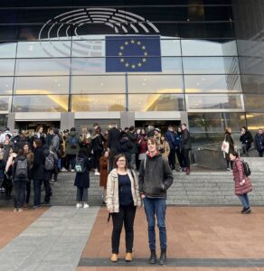 Le COMEM d’OBESSU au Parlement
